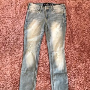 Hollister light wash jeans
